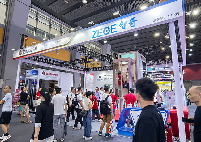 2025广州建博会圆满收官！致尚家用电梯：以科技筑安全，以美学焕新家！
